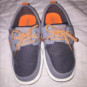 Boys Sperrys
